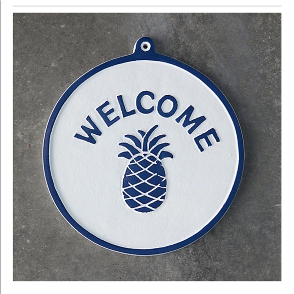 Anthropologie-Terrain Pineapple Welcome Sign